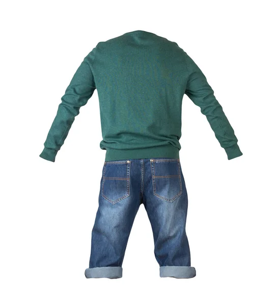 斜纹棉布深蓝色短裤和绿色针织毛衣 白色背景隔离 男式牛仔裤 — 图库照片