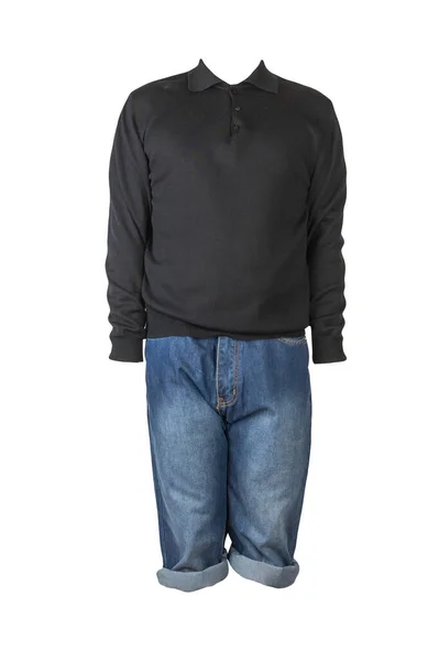 斜纹棉布深蓝色短裤 针织黑色毛衣 领子上的纽扣与白色背景隔离 男式牛仔裤 — 图库照片