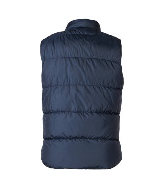 Beyaz arka planda koyu mavi kolsuz ceket. her gün giyilecek rahat kıyafetler