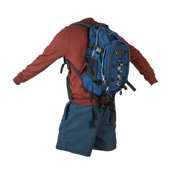 Blauer Rucksack Dunkelblaue Shorts Dunkelroter Pullover Auf Weißem Hintergrund Freizeitkleidung — Stockfoto