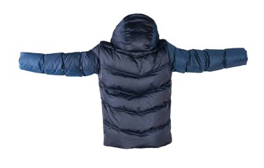 Beyaz arka planda koyu mavi kapüşonlu erkek ceketi. Her gün için şık kıyafetler.