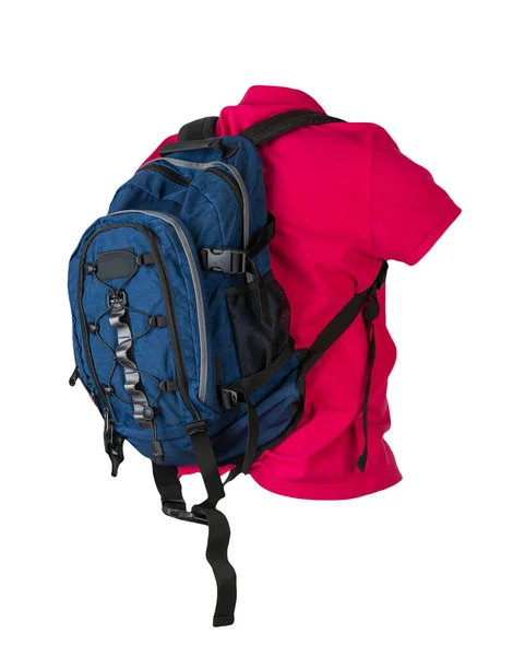 Blauer Rucksack Mit Rotem Shirt Auf Weißem Hintergrund Rucksack Und — Stockfoto