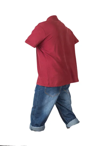 Jeans Calções Azuis Escuros Camiseta Vermelha Escura Com Colarinho Botões — Fotografia de Stock