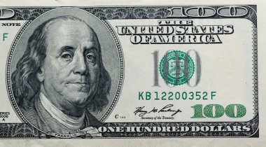 beyaz zemin üzerinde dolar