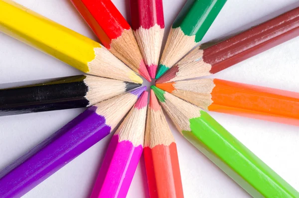 색연필 클로즈업 원형 배열 — 스톡 사진
