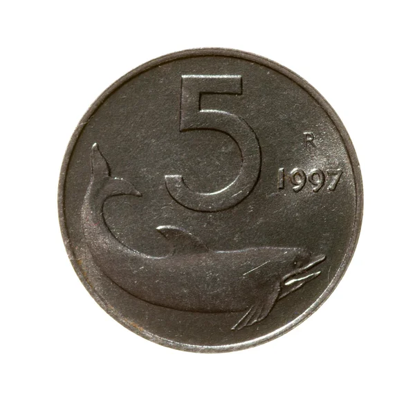 Moneta da cinque lire della Repubblica d'Italia isolata su fondo bianco — Foto Stock