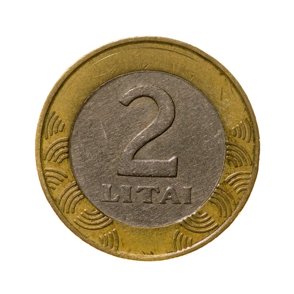 Два літ монета Литви, ізольовані на білому тлі. вид зверху — стокове фото