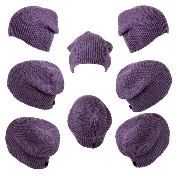 Conjunto de chapéus de malha violeta isolado no fundo branco — Fotografia de Stock