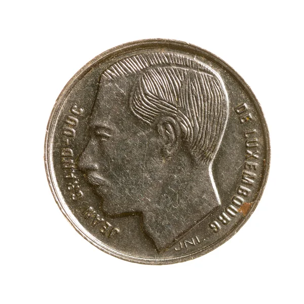 Monedas de metal un franco Luxemburgo aislado sobre fondo blanco . —  Fotos de Stock