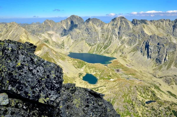 Sommar bergslandskap. — Stockfoto