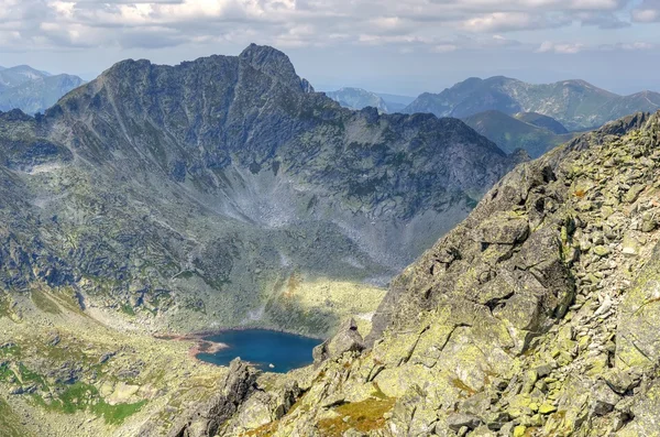 Paysage de montagne d'été. — Photo