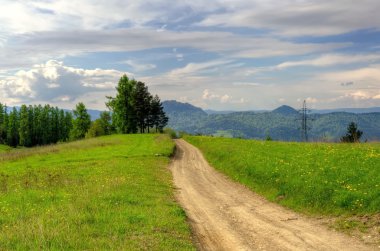 bahar dağ manzarası. 