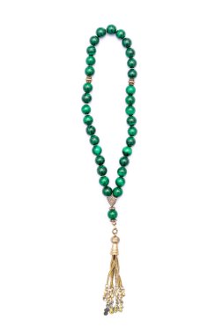 Müslüman tespih boncukları beyaz arka planda izole edildi.