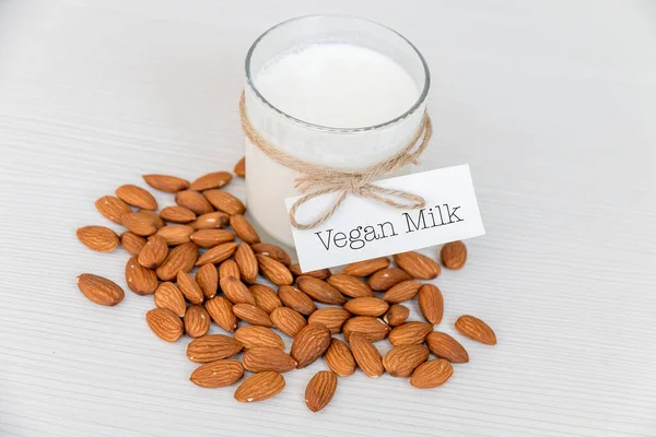 Vegn Organic Meal Almond Milk Almond Nuts Glass Nut Milk Royalty Free Εικόνες Αρχείου