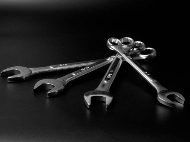 4 metal yayıcısının yaşamı