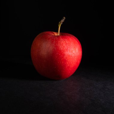 Mücevher ve meyve, elma, tohum