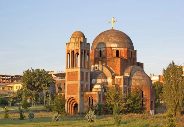 Unvollendete Christus-Erlöser-Kathedrale in Pristina, kosovo — Stockfoto