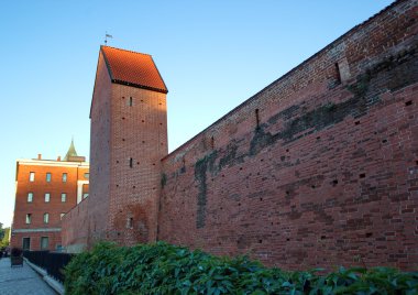 surlar, Riga, Letonya