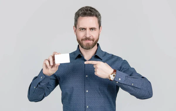 Businessman Demonstrating Credit Debit Card Empty Plastic Business Name Card — Stock Photo, Image