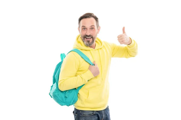 Счастливый Зрелый Мужчина Бородой Усами Капюшоне Нести Школьную Сумку Рюкзак — стоковое фото