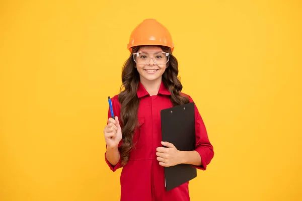 Pracujmy Dzieciak Robi Notatki Folderze Popraw Wzrok Przyszłego Inżyniera Ucz — Zdjęcie stockowe