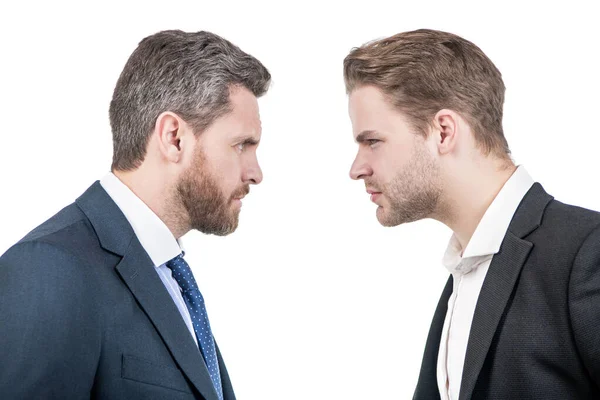 Homens Negócios Cara Cara Sócios Homens Discordantes Competição Negócios Discutir — Fotografia de Stock