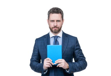 Ajanda. İş adamı defteri tutar. Not defteriyle başarılı bir CEO. İşini planlayan yakışıklı bir adam. Patron iş raporunu incelemeye hazır. Beyazlar izole edilmiş. Olgun adam planlayıcısı.