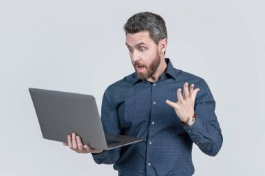 Girişimci ya da yönetici şok oldu. Çevik iş. profesyonel ağ yöneticisiName.