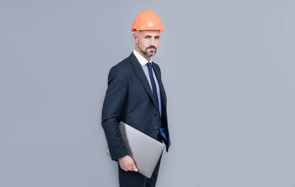 Homme Affaires Dans Construction Casque Tenir Ordinateur Entreprise Sécurité — Photo
