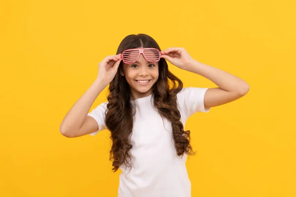 Menina Adolescente Fantasia Glamour Festa Óculos Com Strass Moda — Fotografia de Stock