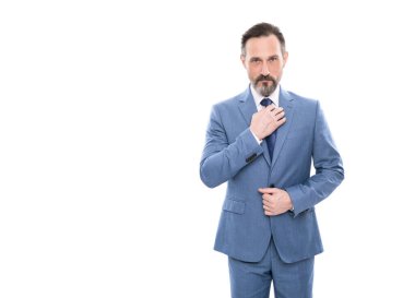 İş başarısı. Takım elbiseli başarılı bir adam. Girişimci beyaz üzerine izole edildi.