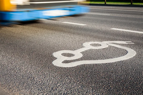 Electric car sign on the road — Stock Photo, Image