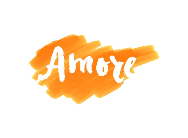 Amore. Amor em italiano. Mão lettering caligrafia marcador no fundo corações . — Vetor de Stock