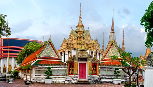Wat pho tempel in bangkok, thailand. — Stockfoto