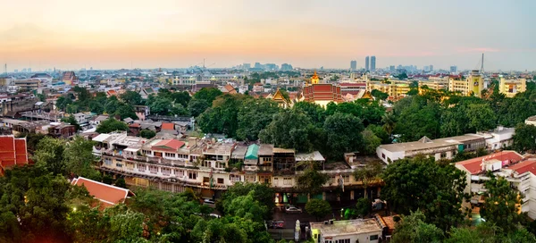Utsikt över Bangkok från Golden Mountain, Thailand — Stockfoto