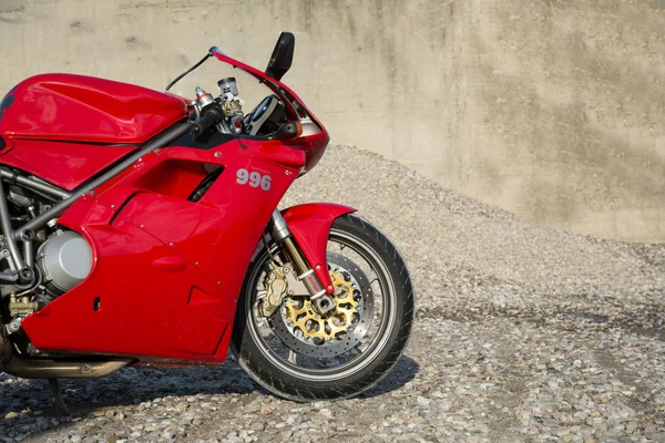 Motorka Red Ducati 996s — Stock fotografie
