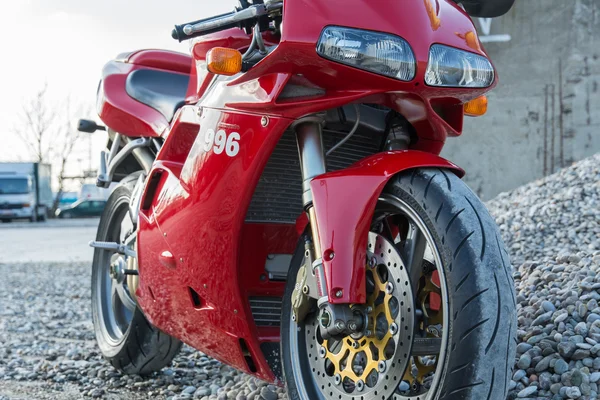 Rote Dukaten 996s Motorrad — Stockfoto