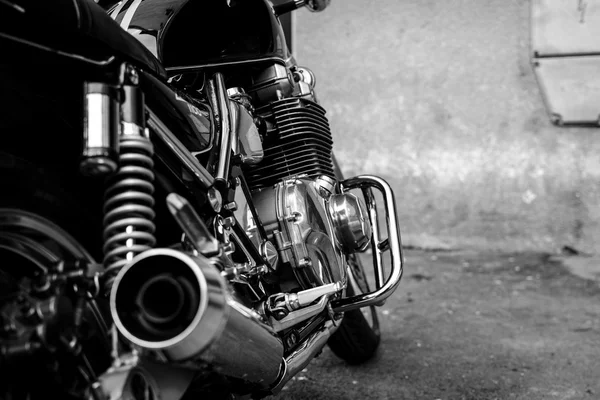Subotica, Serbia - Jun 13, 2015: Photo shoot of Kawasaki ZR 1100 Zephyr A1 bike from 1992.Four stroke transverse four cylinder. DOHC, 2 valves per cylinder. 1062cc, air cooled. Black and white photo. — Stock Photo, Image