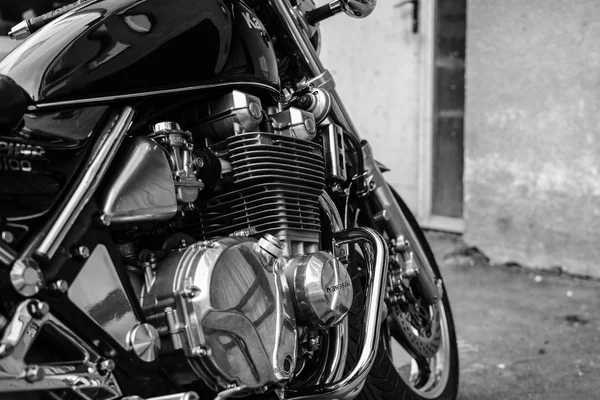 Subotica, Serbia - Jun 13, 2015: Photo shoot of Kawasaki ZR 1100 Zephyr A1 bike from 1992.Four stroke transverse four cylinder. DOHC, 2 valves per cylinder. 1062cc, air cooled. Black and white photo. — Stock Photo, Image