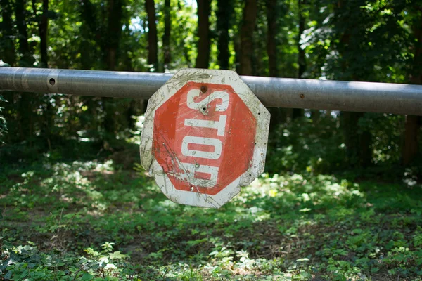 Stop sign at park — Stock Photo, Image