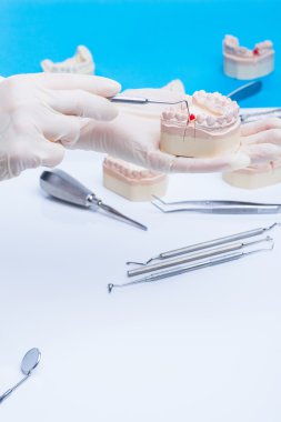 Diş hekimi examinates kalıp