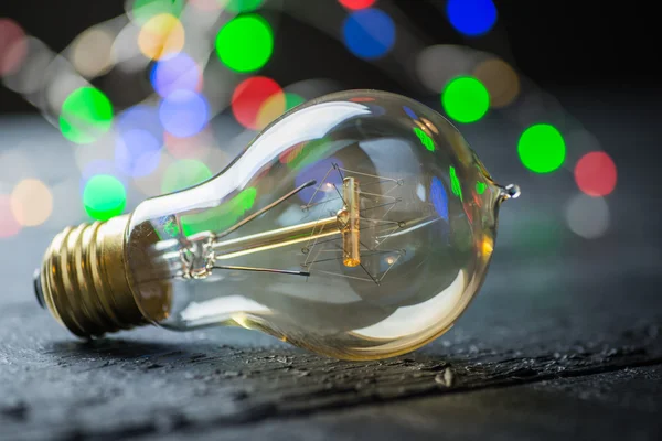 ビンテージのタングステン電球色のライト — ストック写真