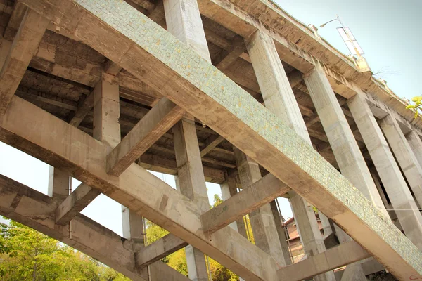 Pilares de ponte de arco — Fotografia de Stock