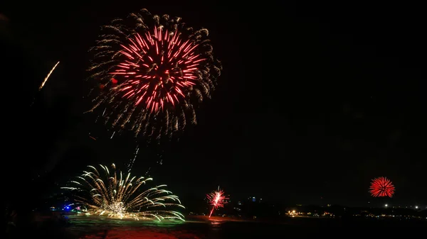 Fireworks uygulamasında koh samui