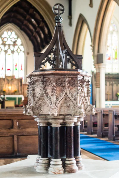 Chiesa della Santissima Trinità, Stapleton Font — Foto Stock