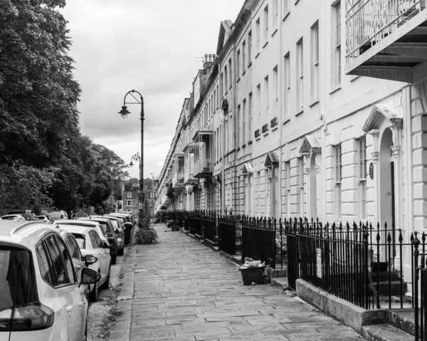 Old English Style Street Photographie Rue Noir Blanc Contraste Élevé — Photo