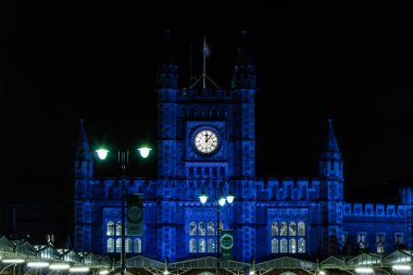 Bristol Temple Meads by night (1) clipart