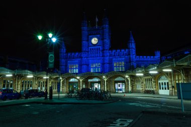 Bristol Temple Meads by night (3) clipart
