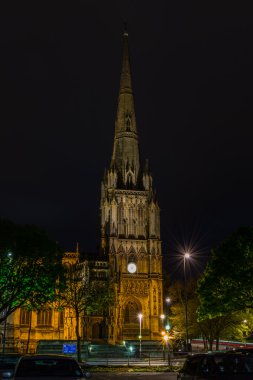 St Mary Redcliffe tarafından gece