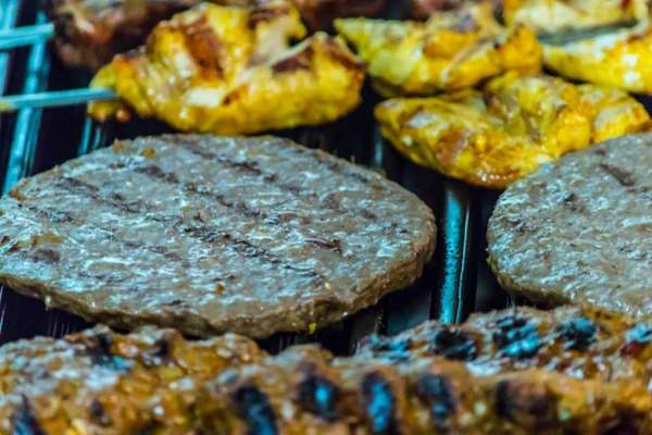 Tirar bbq alimentos, hambúrguer de carne (3 ) — Fotografia de Stock